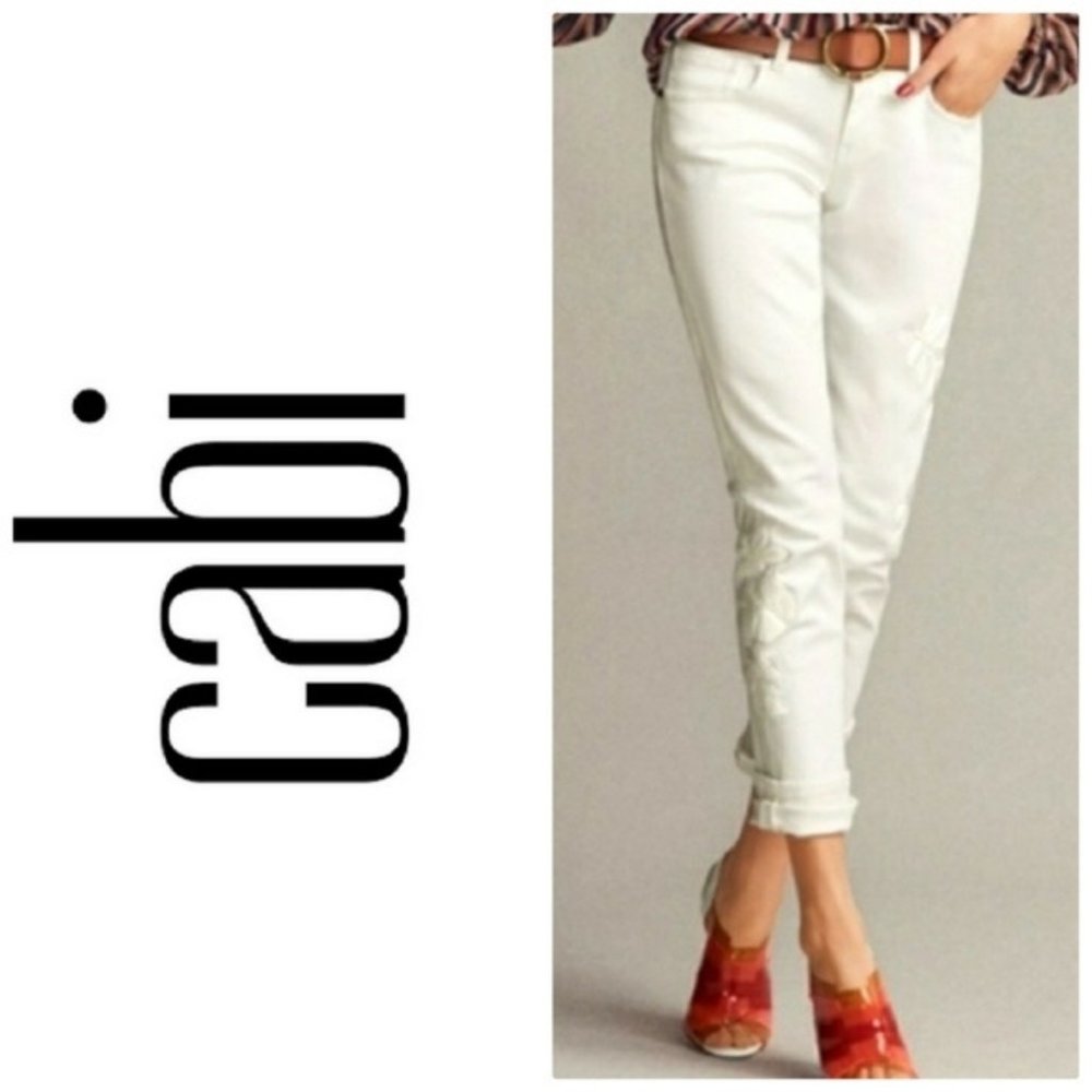 CAbi #5490 White Slim Boyfriend Woodstock Embroidered Cuffed Ankle Jeans Size 2